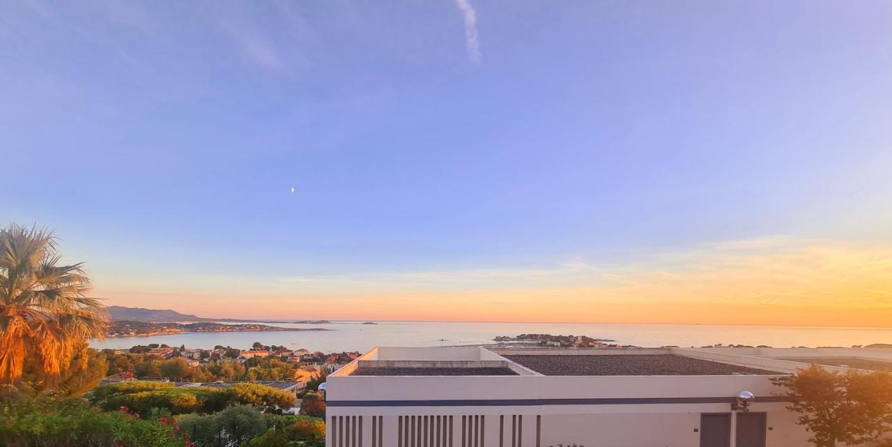 Magnifique Appartement Vue Mer - Grande Terrasse Et Piscine Бандоль Экстерьер фото