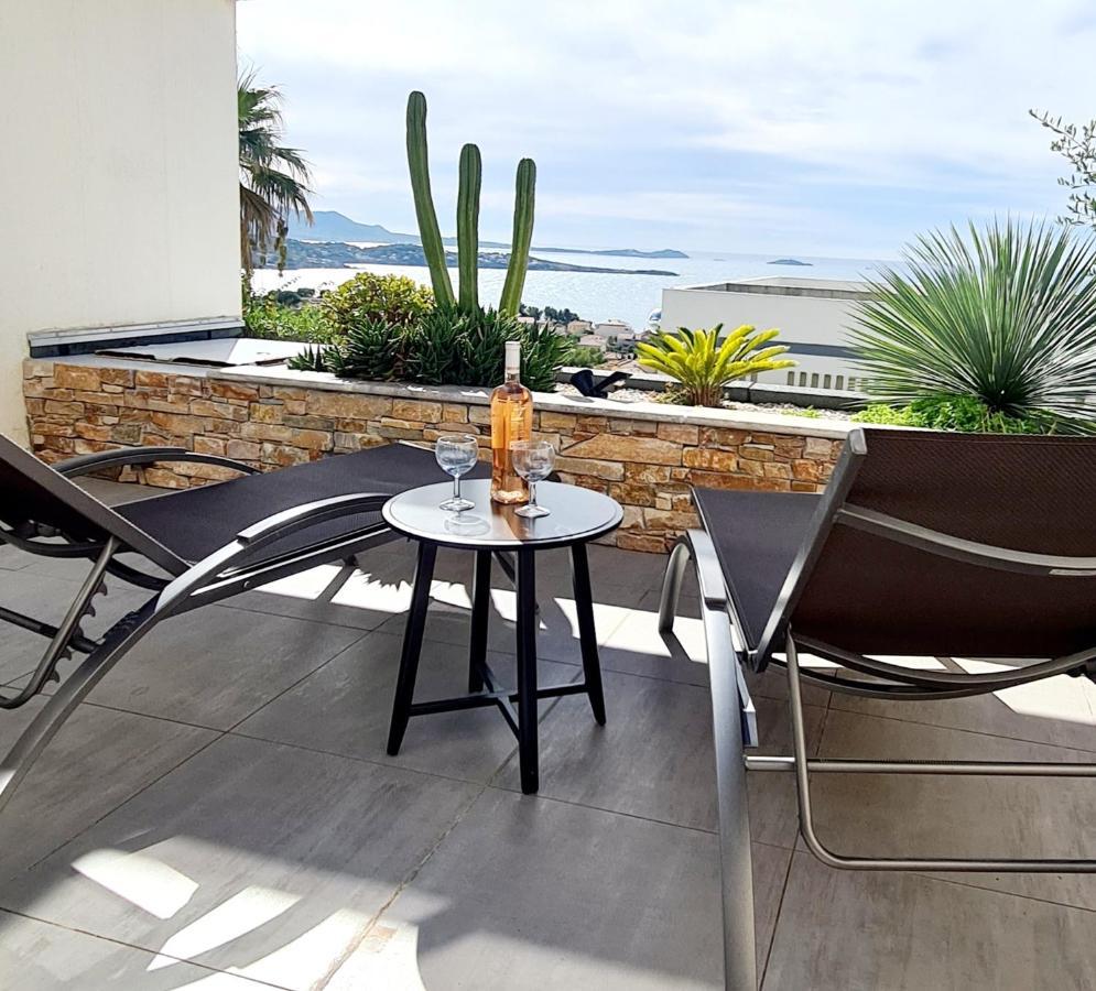 Magnifique Appartement Vue Mer - Grande Terrasse Et Piscine Бандоль Экстерьер фото