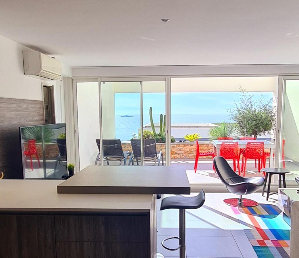 Magnifique Appartement Vue Mer - Grande Terrasse Et Piscine Бандоль Экстерьер фото